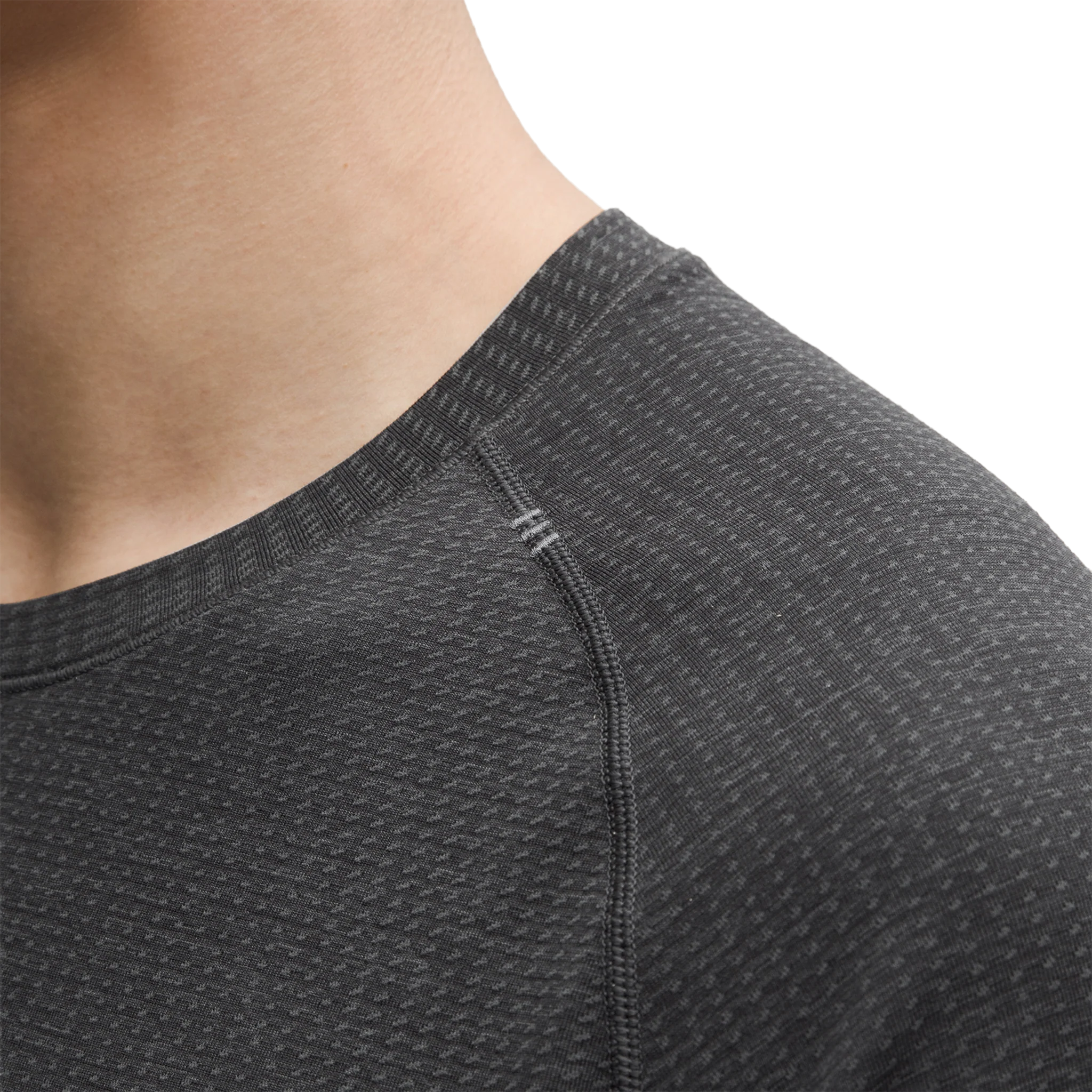 MAVERIK // lululemon METAL VENT TEE - Image 6