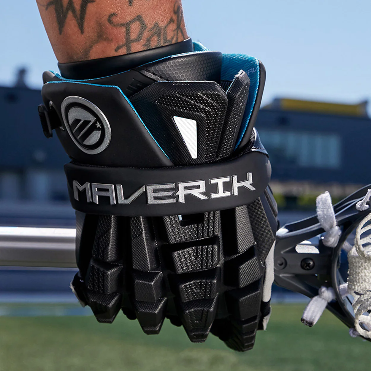 SHIFT PLAYER GLOVE - Image 13